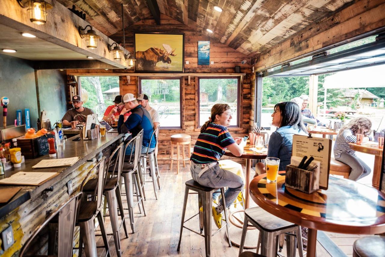 Hope Alaska'S Bear Creek Lodge Exterior photo
