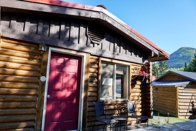 Hope Alaska'S Bear Creek Lodge Exterior photo