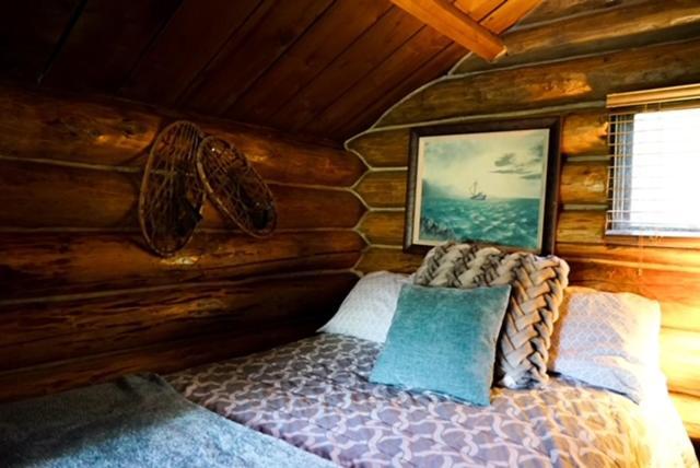 Hope Alaska'S Bear Creek Lodge Exterior photo
