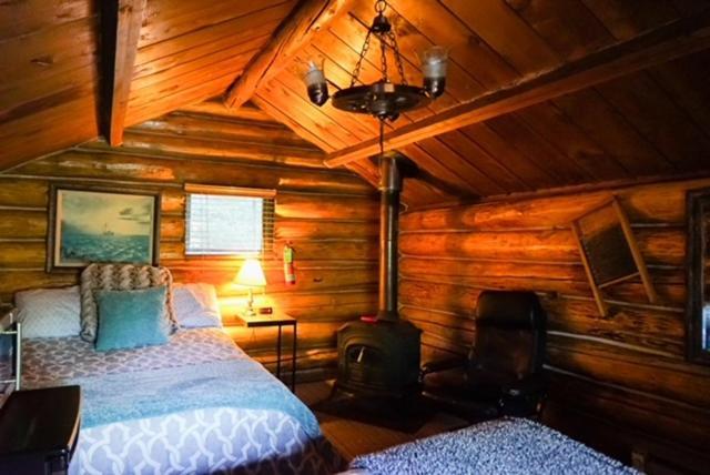 Hope Alaska'S Bear Creek Lodge Exterior photo